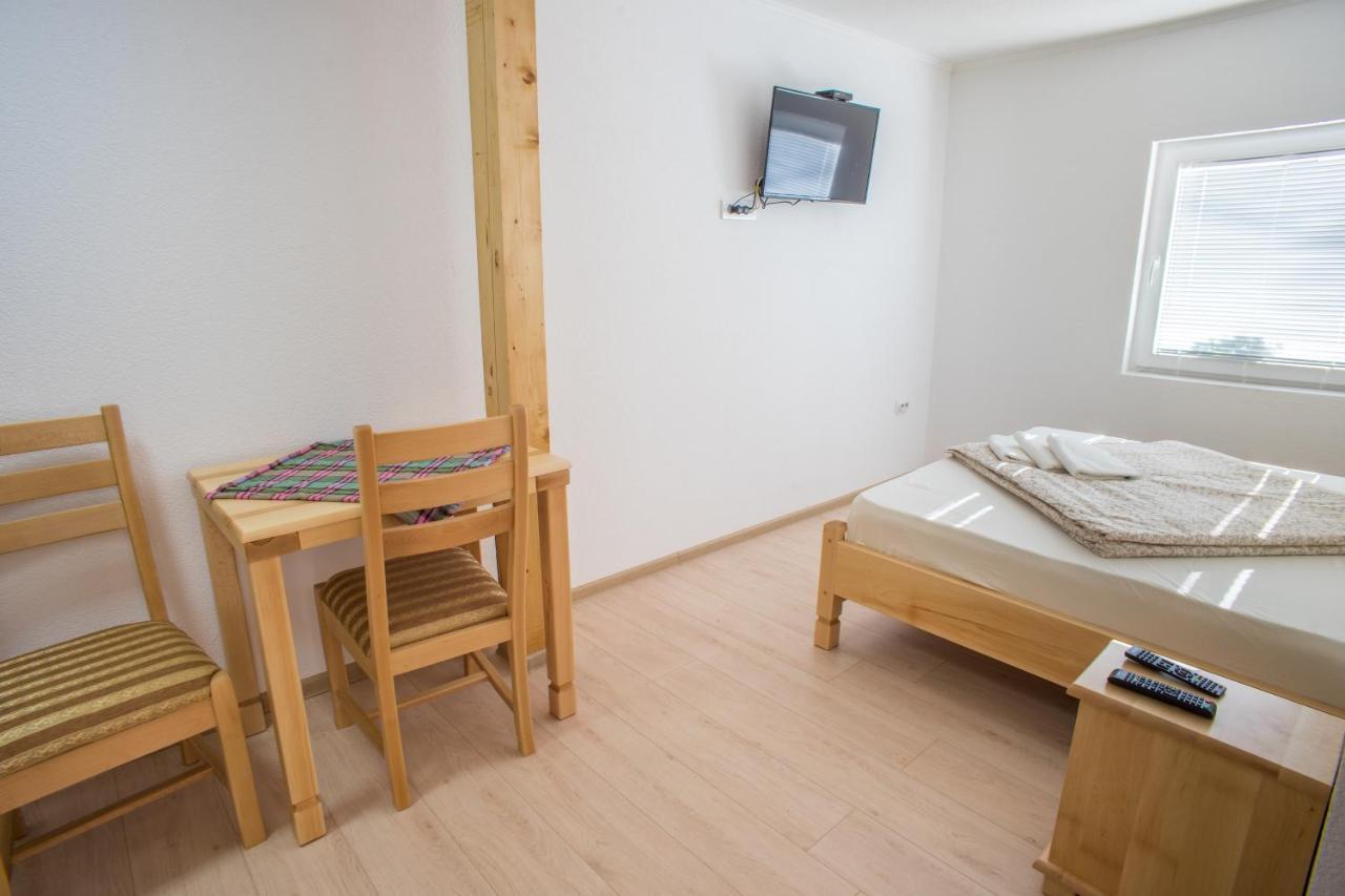 Apartments Stevovic Žabljak エクステリア 写真